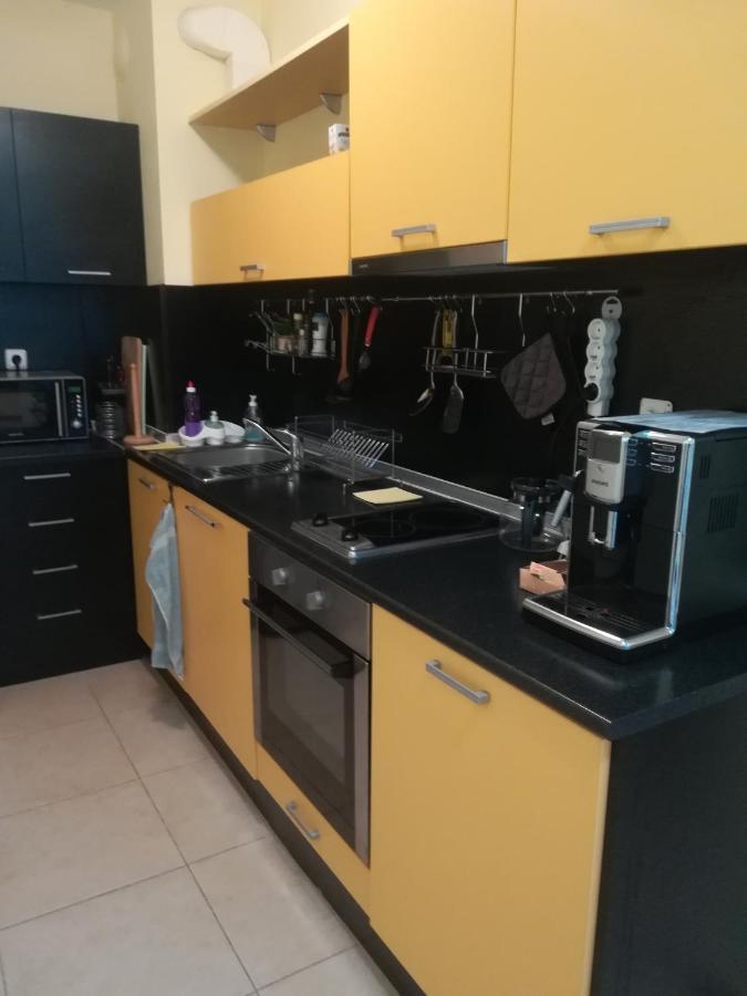 Apartments Victoria 크레네보 외부 사진