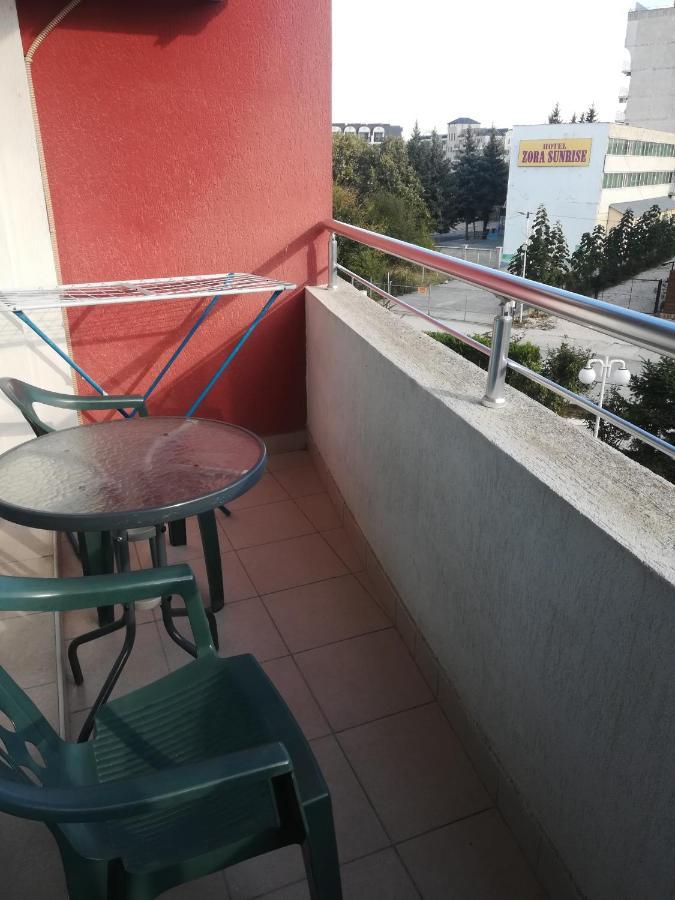 Apartments Victoria 크레네보 외부 사진